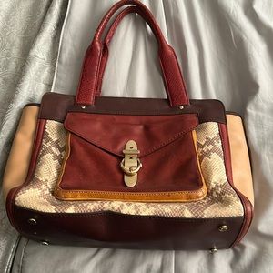 Henri Bendel Bag in good condition!